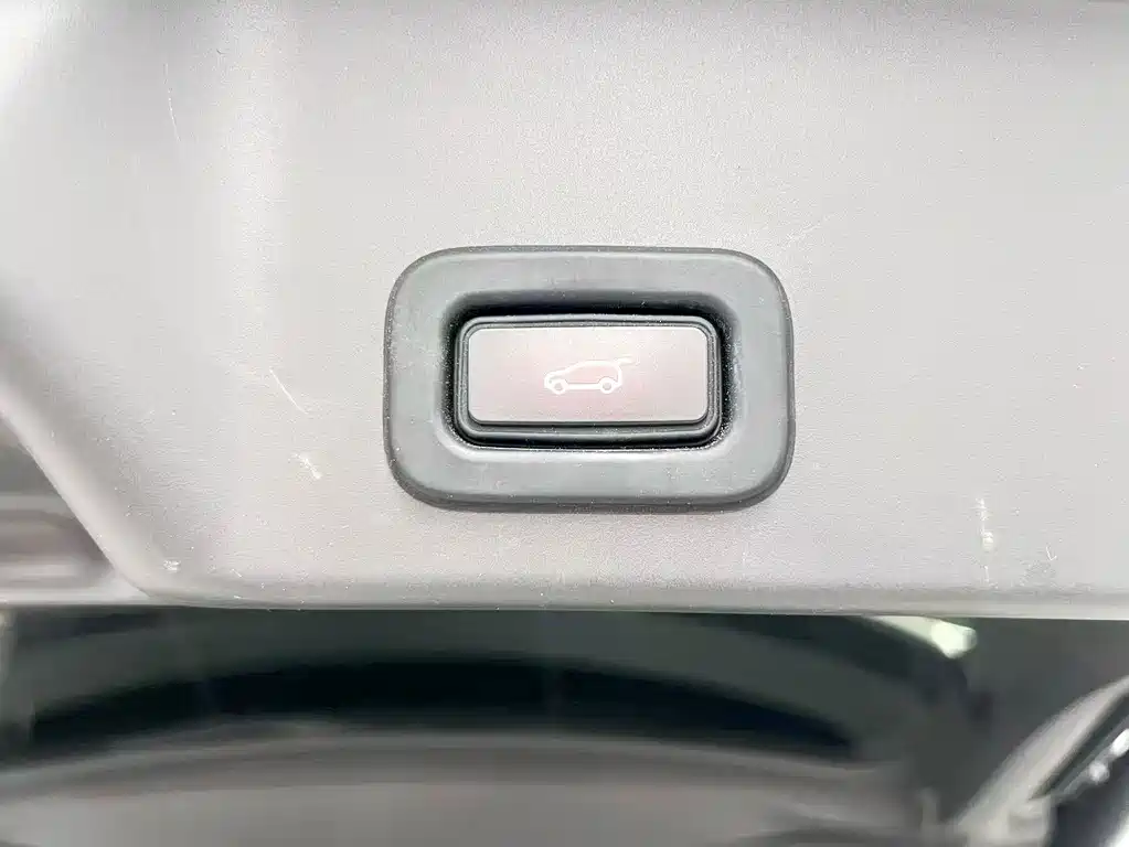Land Rover Evoque — фото 22