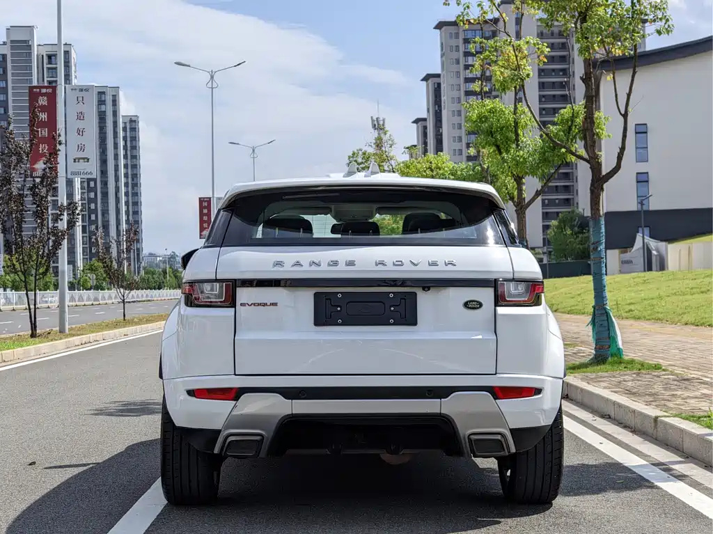 Land Rover Evoque — фото 4