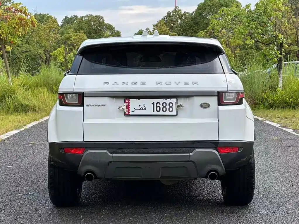 Land Rover Evoque — фото 8