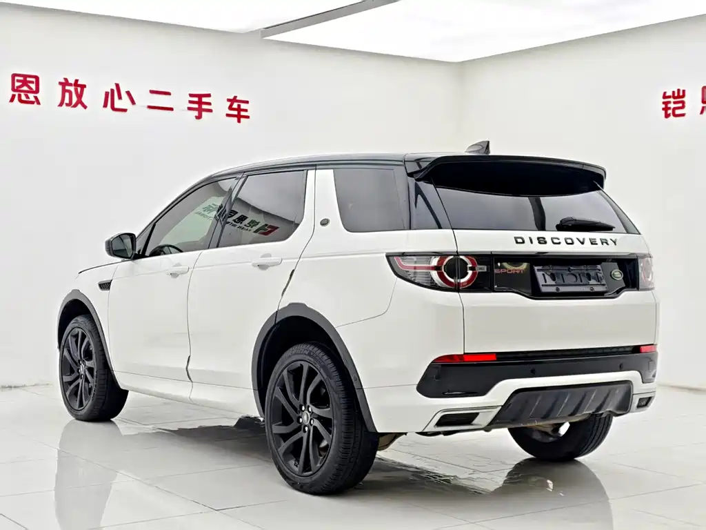 Land Rover Discovery Sport — фото 22