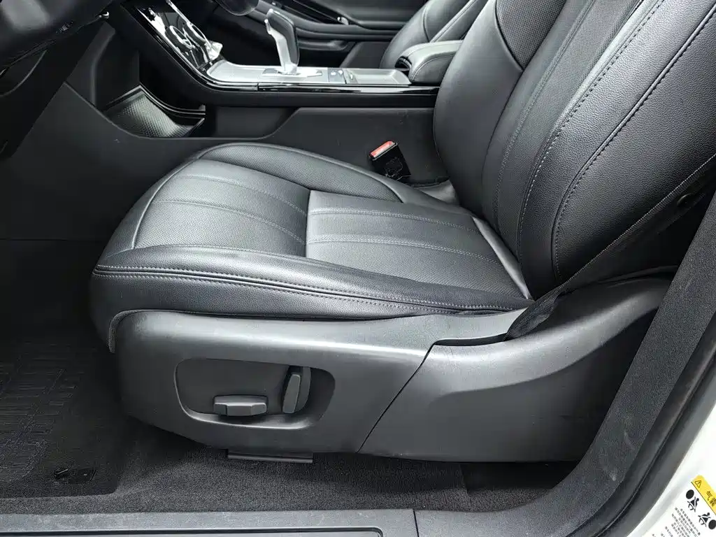 Land Rover Evoque — фото 20