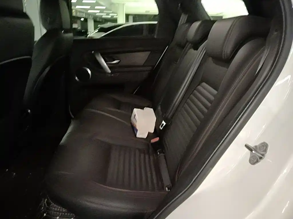 Land Rover Discovery Sport — фото 17