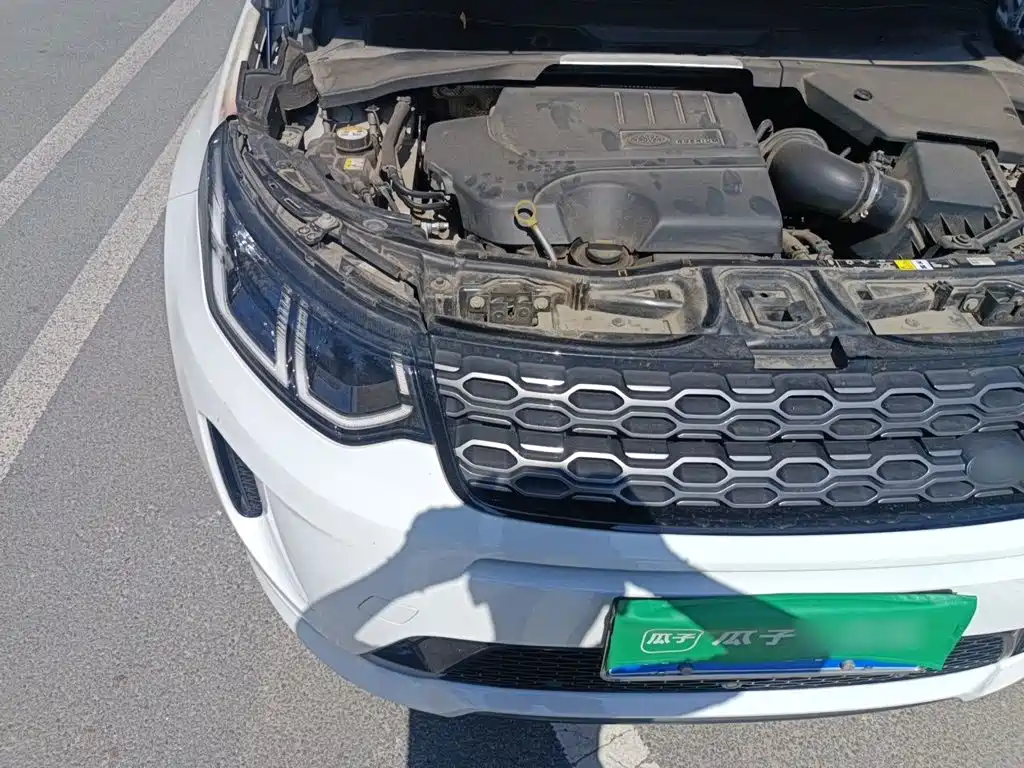 Land Rover Discovery Sport — фото 20