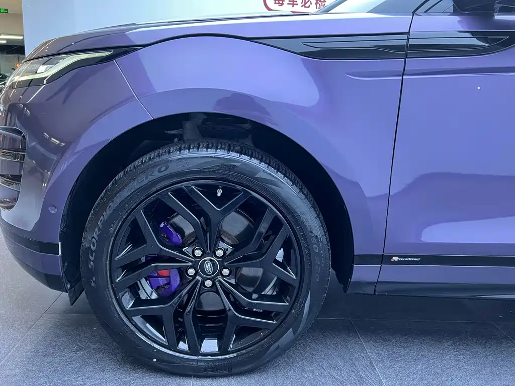 Land Rover Evoque — фото 29