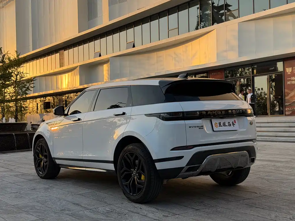 Land Rover Evoque — фото 7