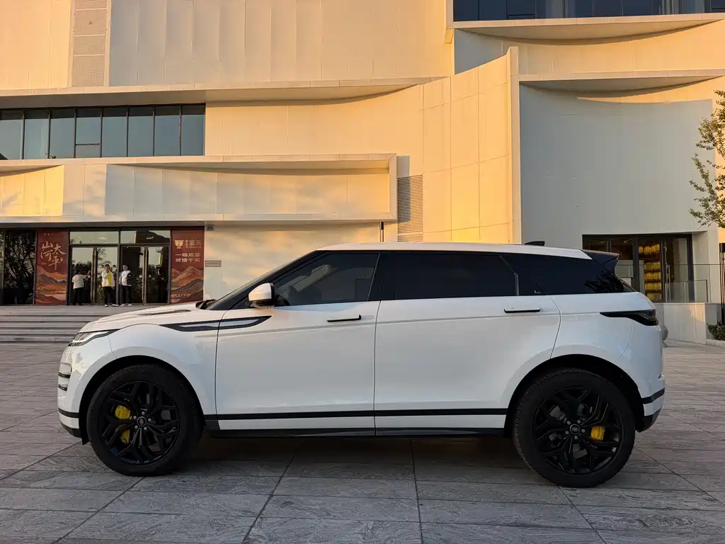 Land Rover Evoque — фото 8