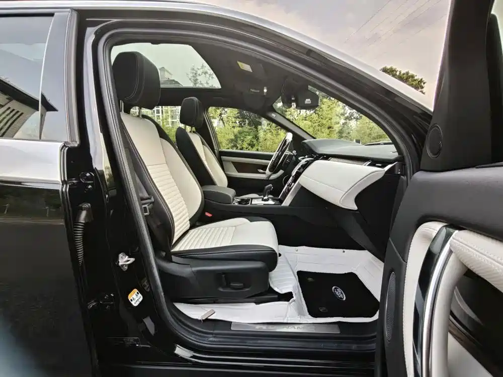 Land Rover Discovery Sport — фото 11