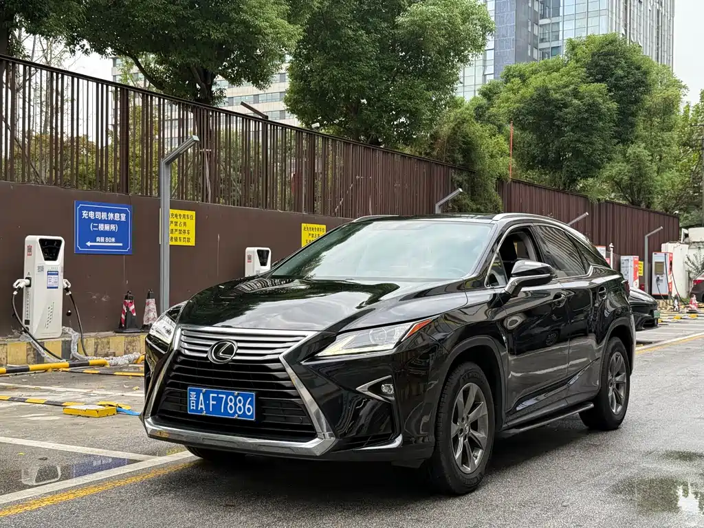 Lexus RX — фото 2