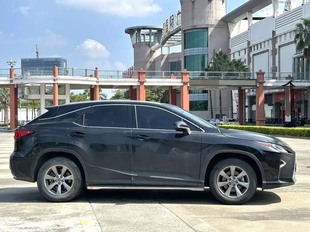 Lexus RX — фото 4
