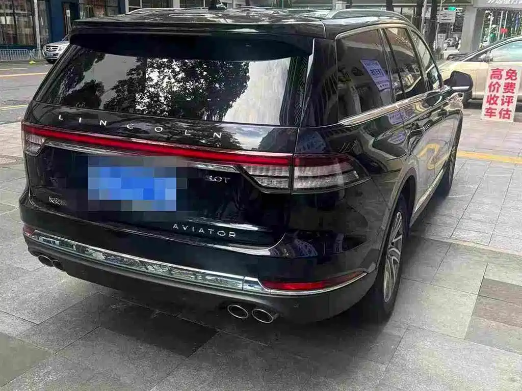 Lincoln Aviator — фото 3