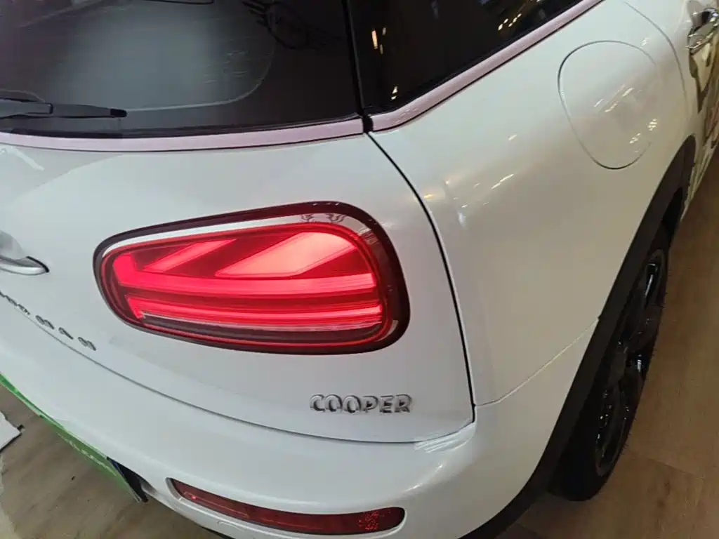 MINI Mini Clubman — фото 8