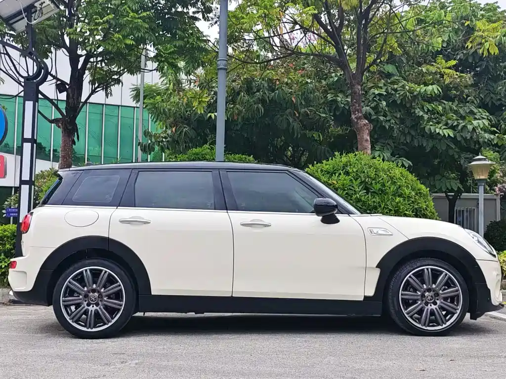 MINI Mini Clubman — фото 7