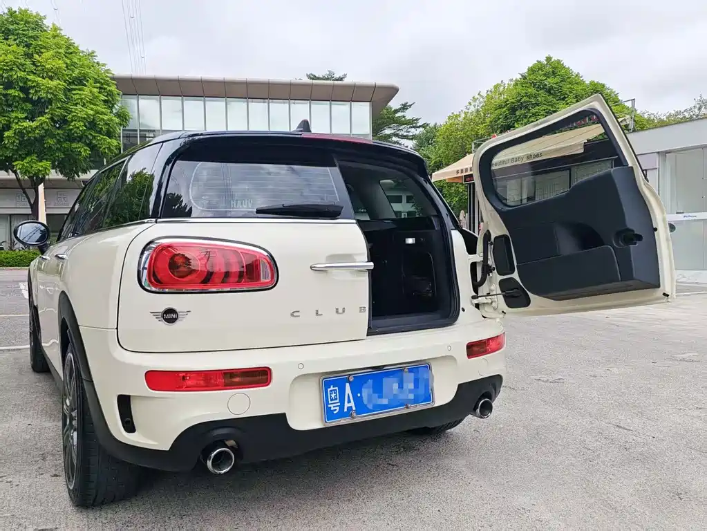 MINI Mini Clubman — фото 8