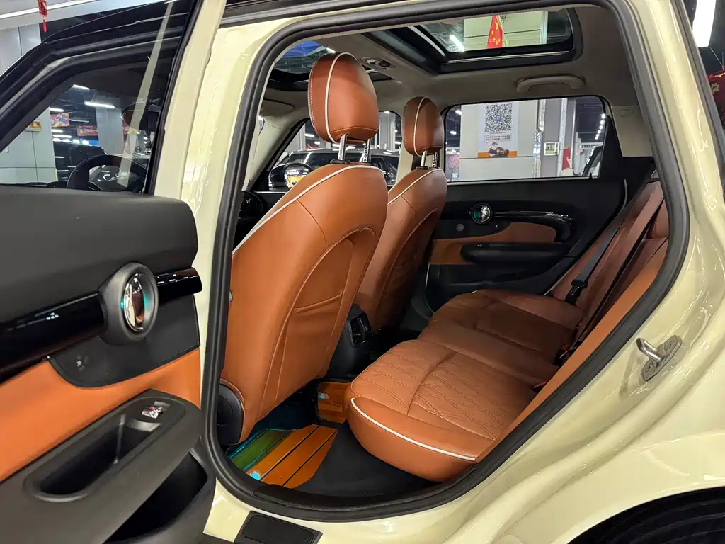 MINI Mini Clubman — фото 9
