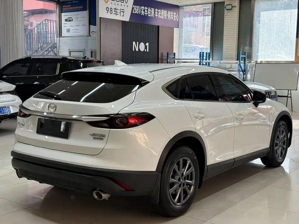 Mazda CX-4 — фото 4