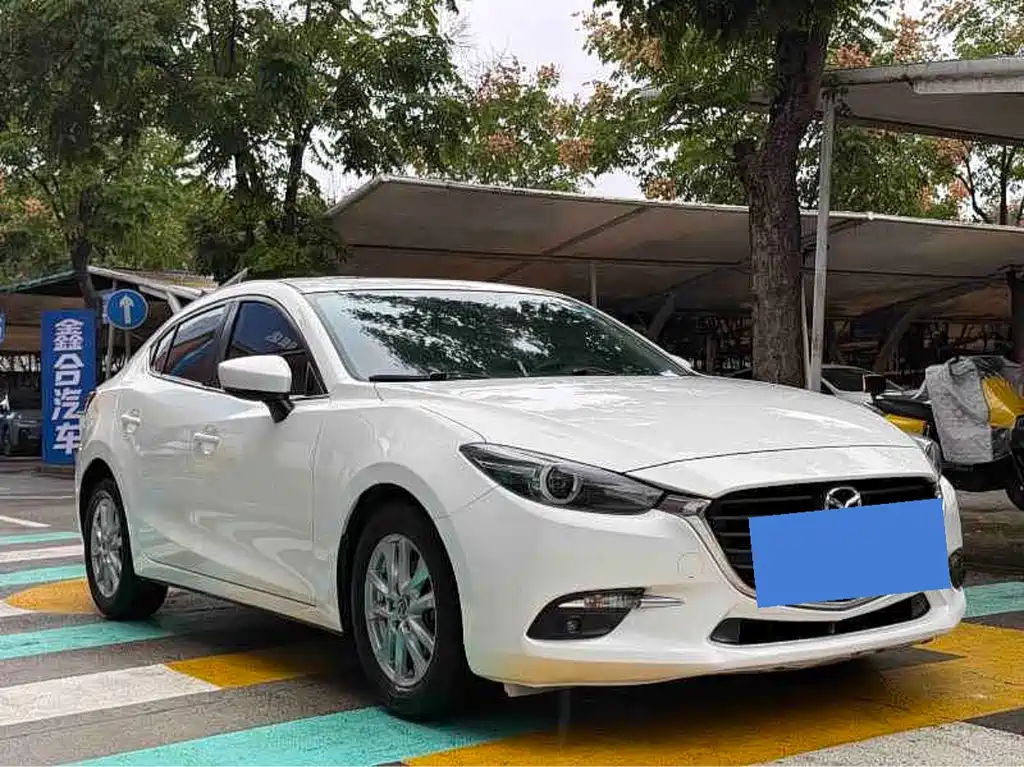 Mazda 3 Axela — фото 2