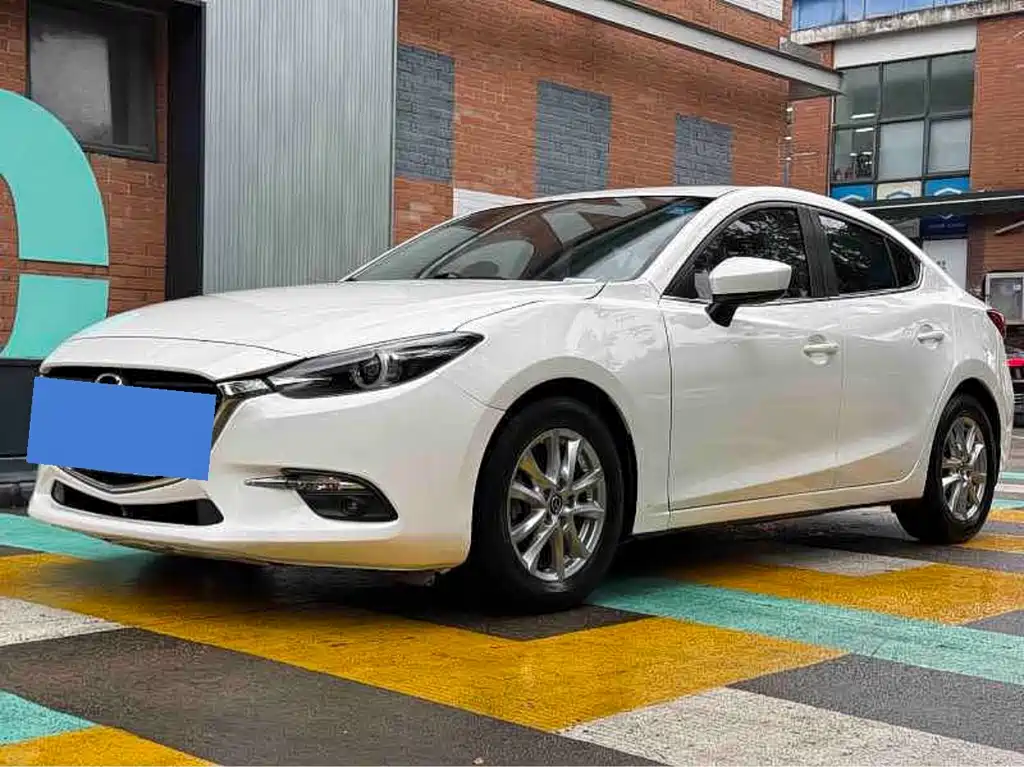 Mazda 3 Axela — фото 3
