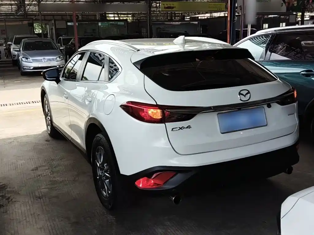 Mazda CX-4 — фото 5