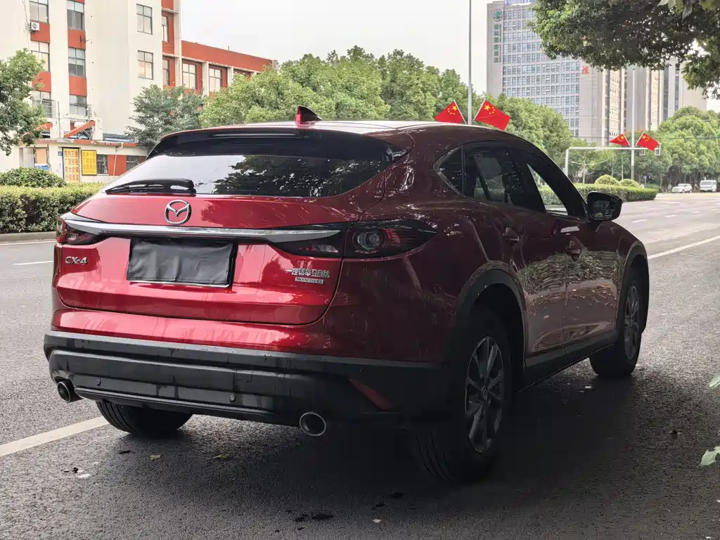 Mazda CX-4 — фото 3