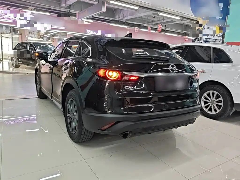 Mazda CX-4 — фото 5