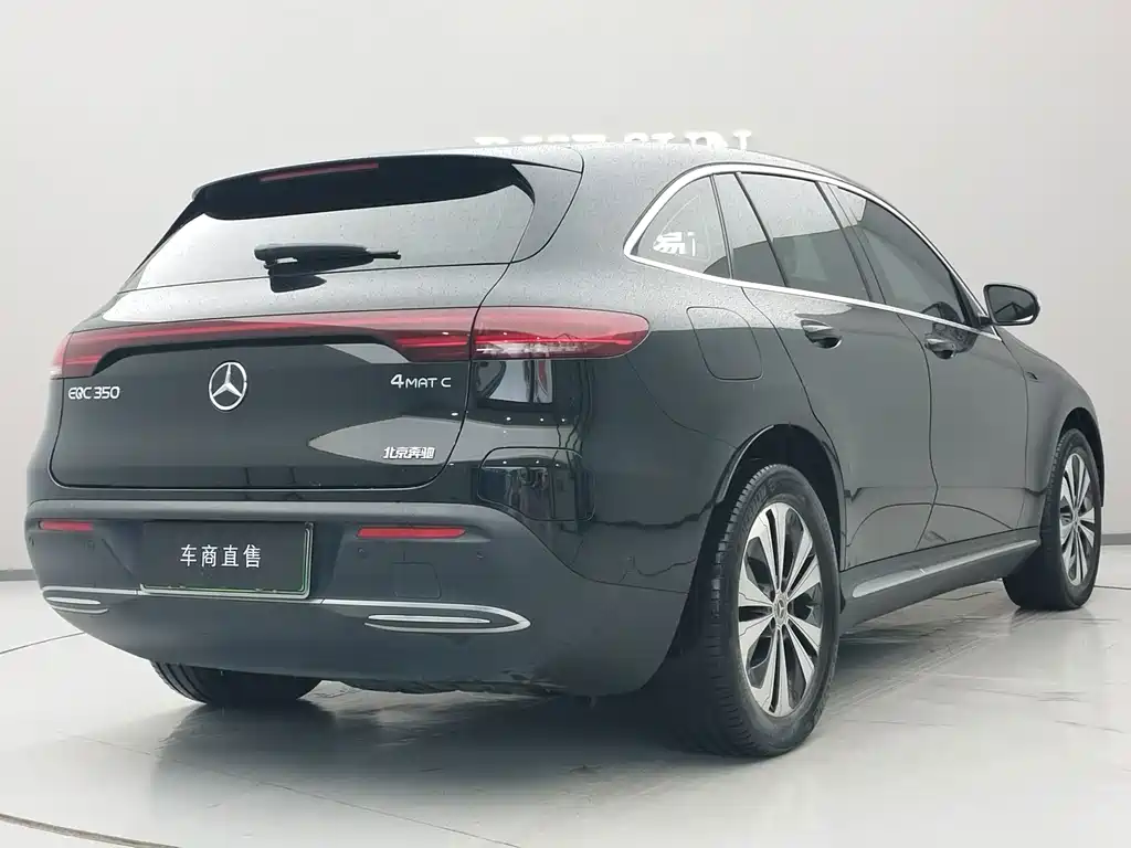 Mercedes-Benz EQC — фото 5