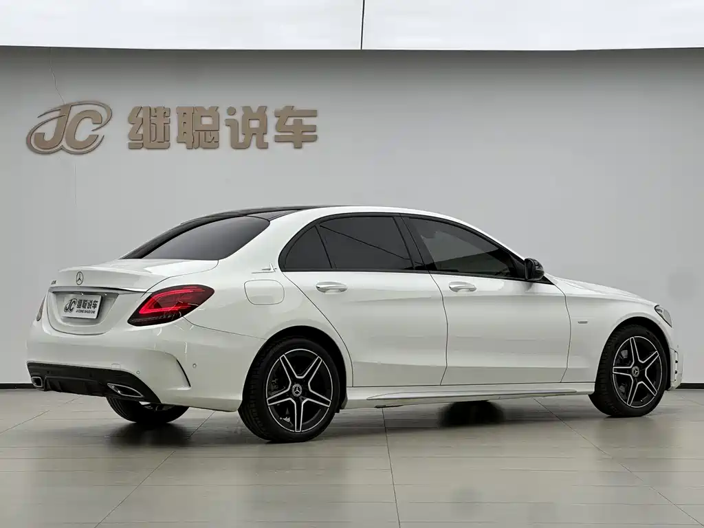 Mercedes-Benz C-Class — фото 3