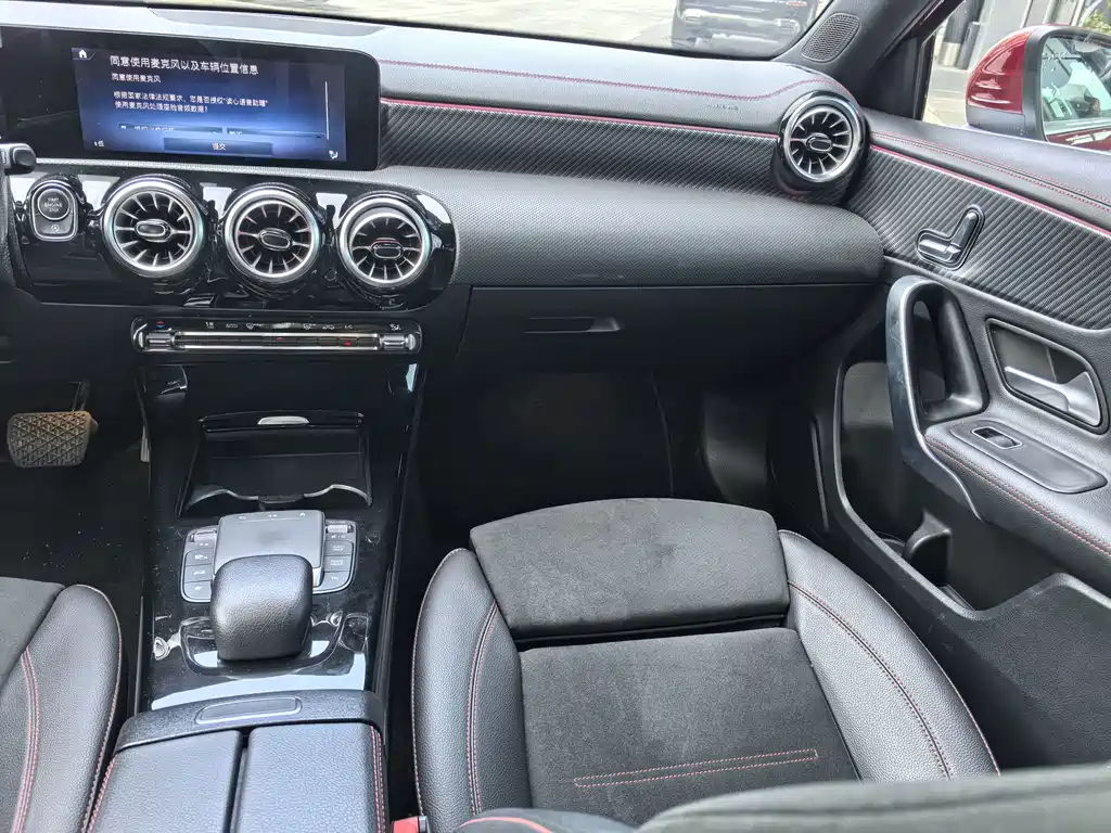 Mercedes-Benz A-Class — фото 14