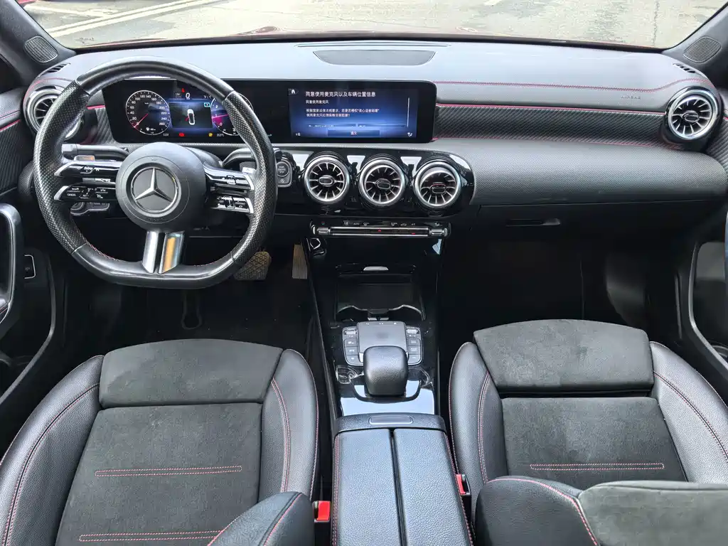 Mercedes-Benz A-Class — фото 15