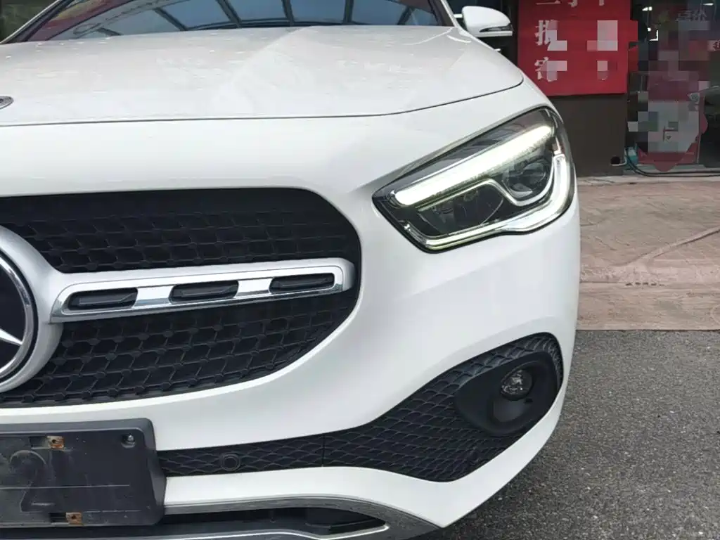 Mercedes-Benz GLA — фото 24