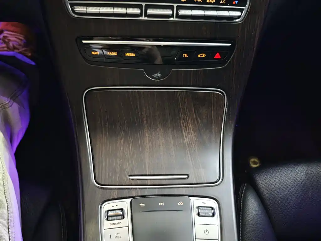 Mercedes-Benz C-Class — фото 15