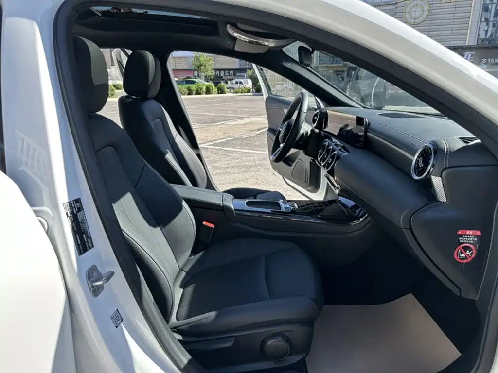 Mercedes-Benz A-Class — фото 23