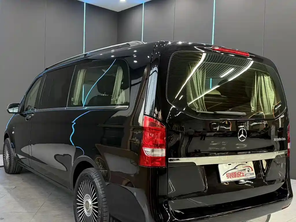 Mercedes-Benz Vito — фото 8