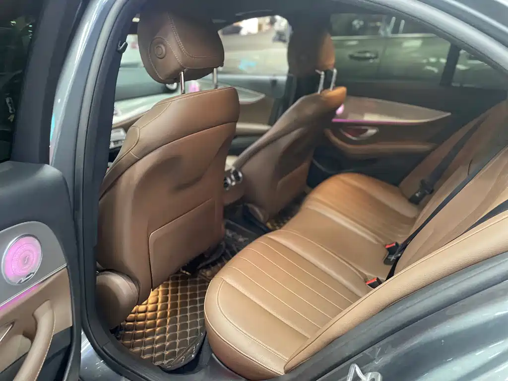 Mercedes-Benz E-Class (Import) — фото 5