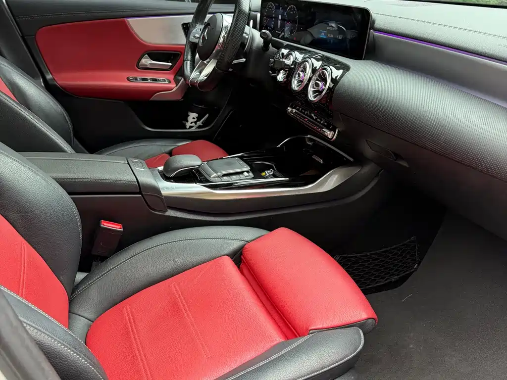 Mercedes-Benz A-Class AMG — фото 14