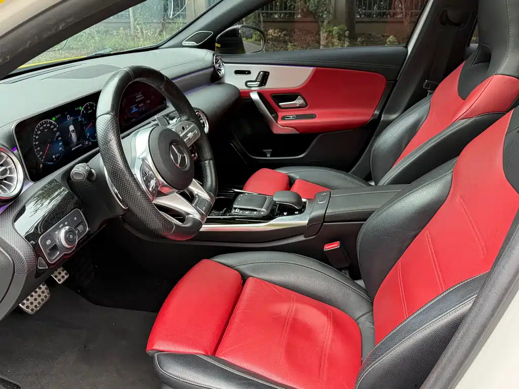 Mercedes-Benz A-Class AMG — фото 10