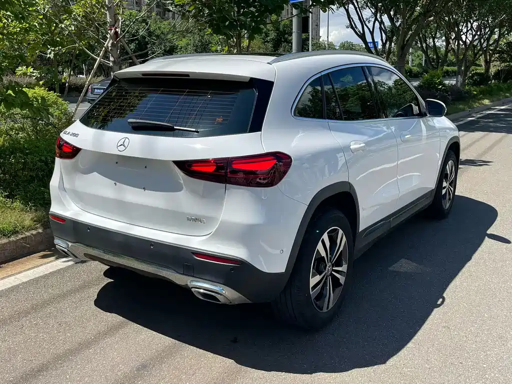 Mercedes-Benz GLA — фото 3