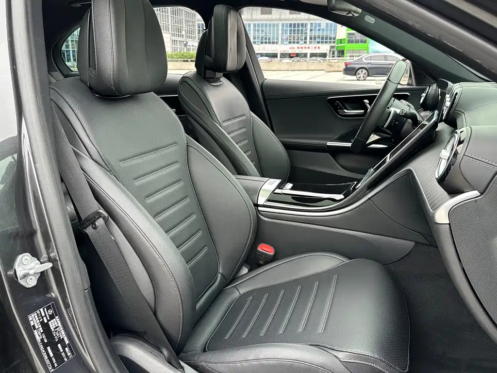 Mercedes-Benz C-Class — фото 13