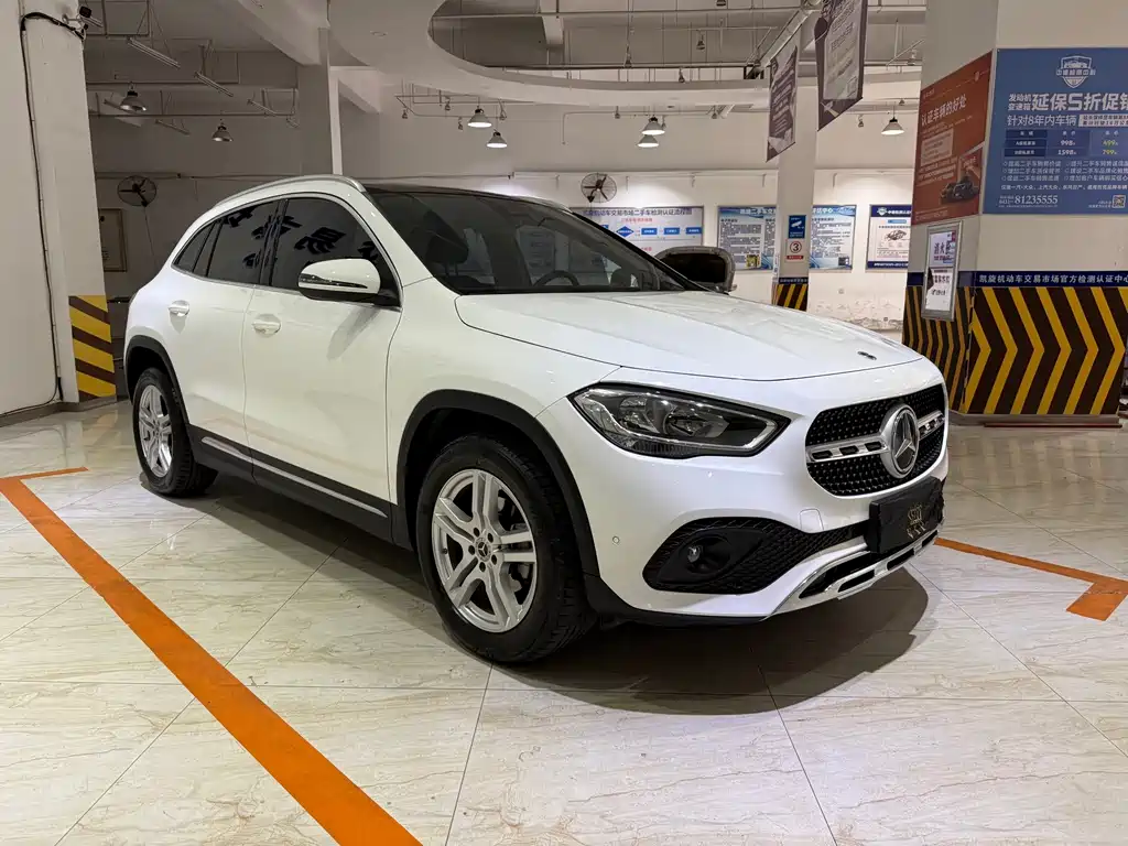 Mercedes-Benz GLA — фото 3