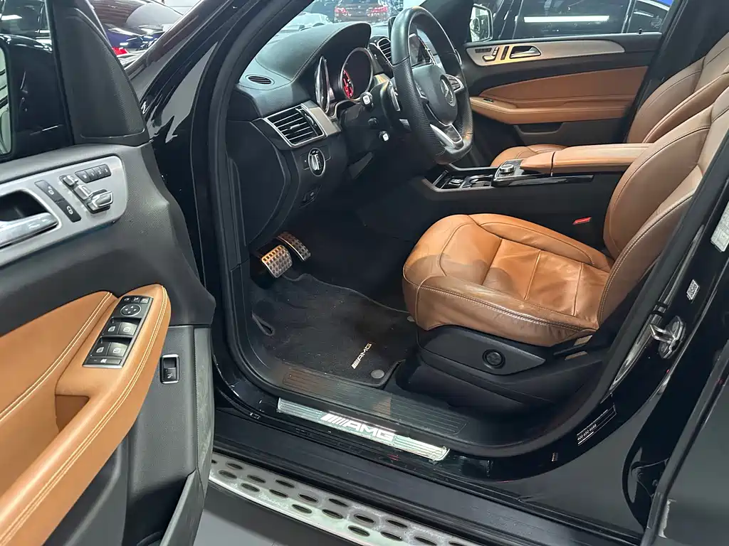 Mercedes-Benz GLE AMG — фото 5