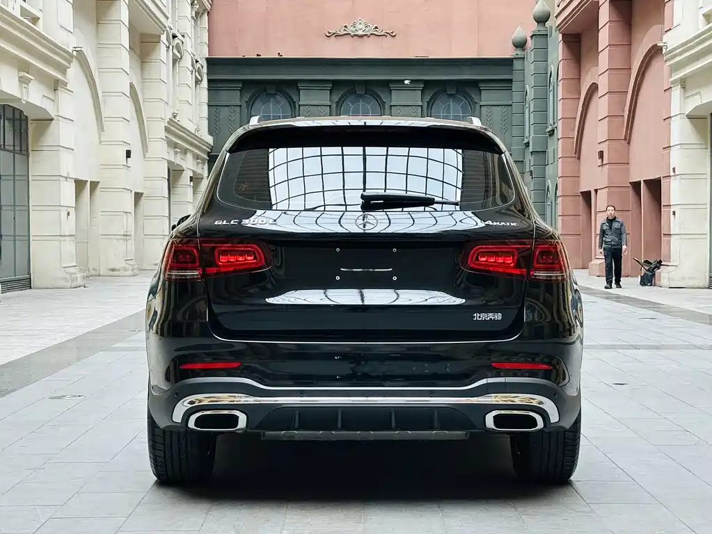 Mercedes-Benz GLC — фото 6