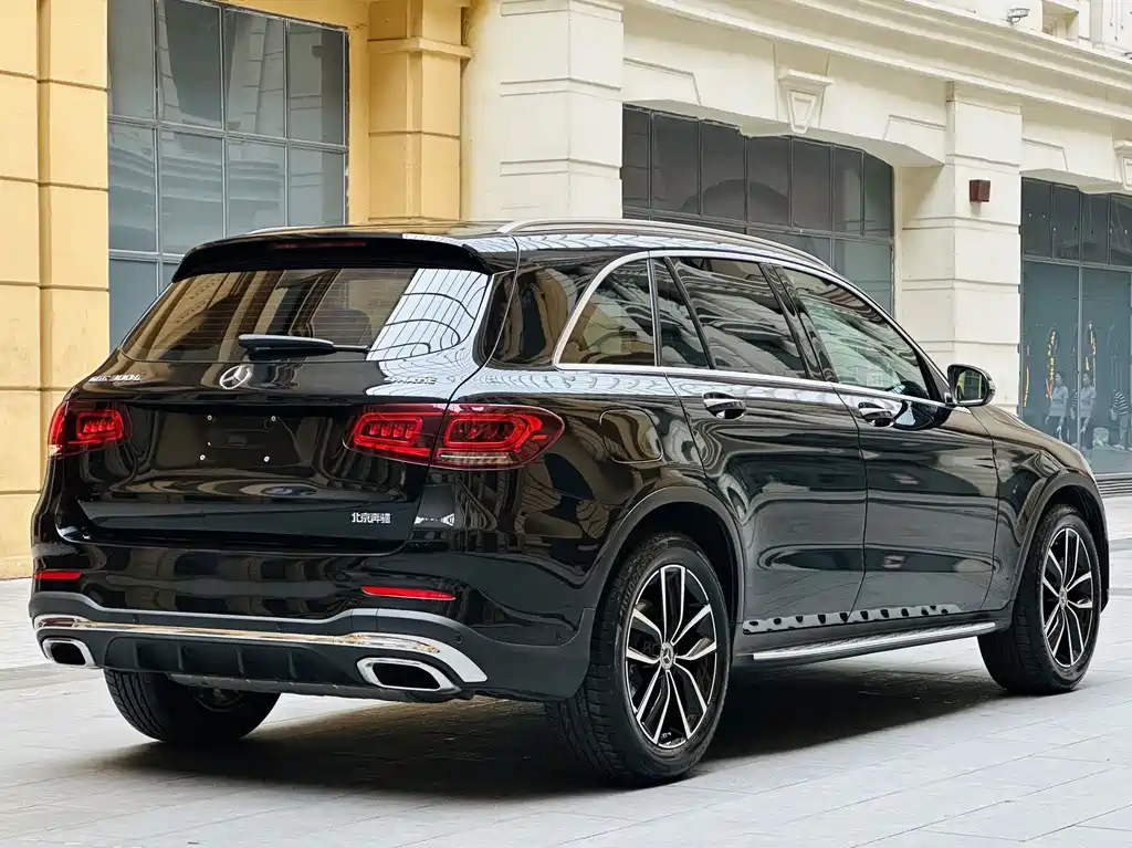 Mercedes-Benz GLC — фото 7