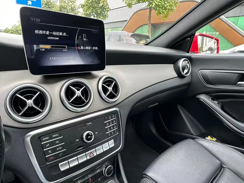 Mercedes-Benz CLA (Import) — фото 10