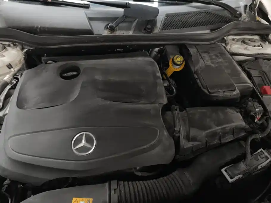 Mercedes-Benz GLA — фото 10