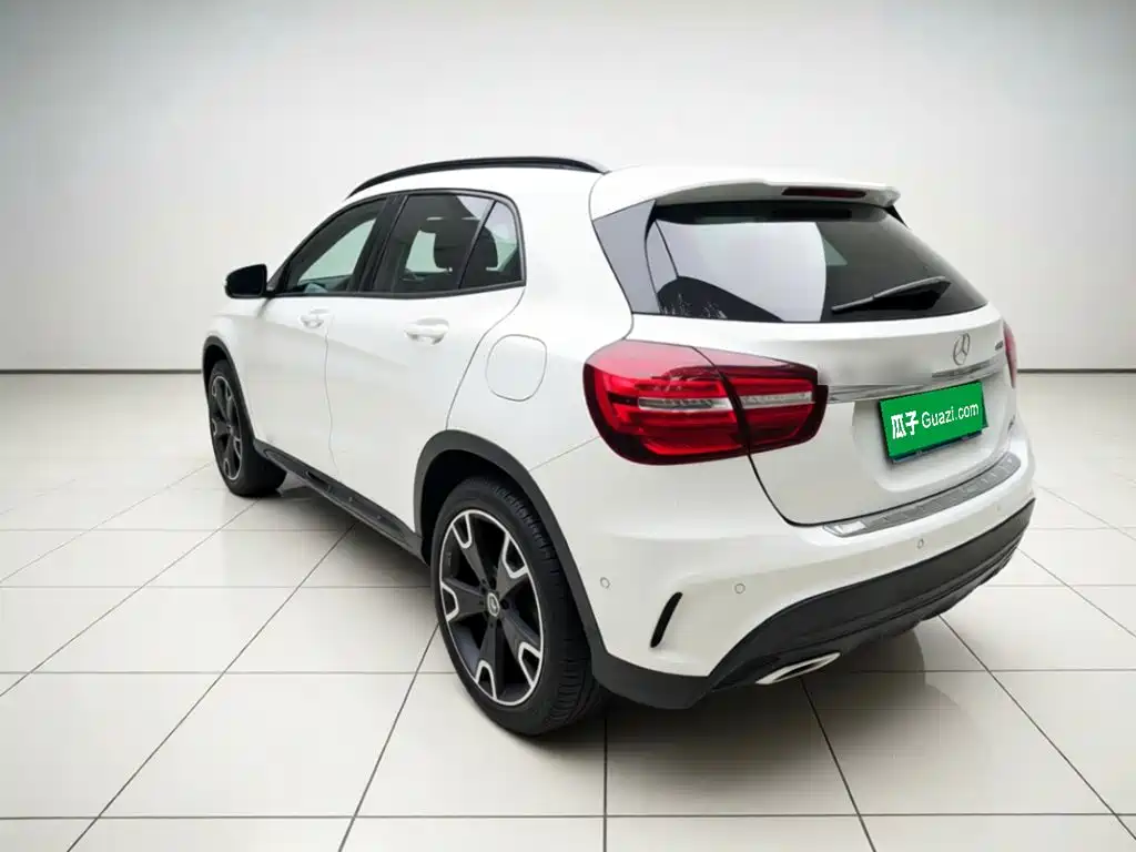 Mercedes-Benz GLA — фото 4