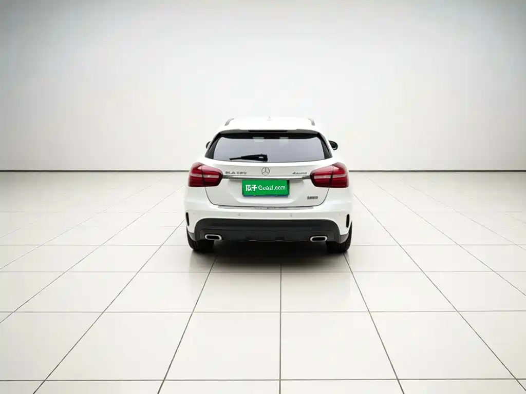 Mercedes-Benz GLA — фото 5