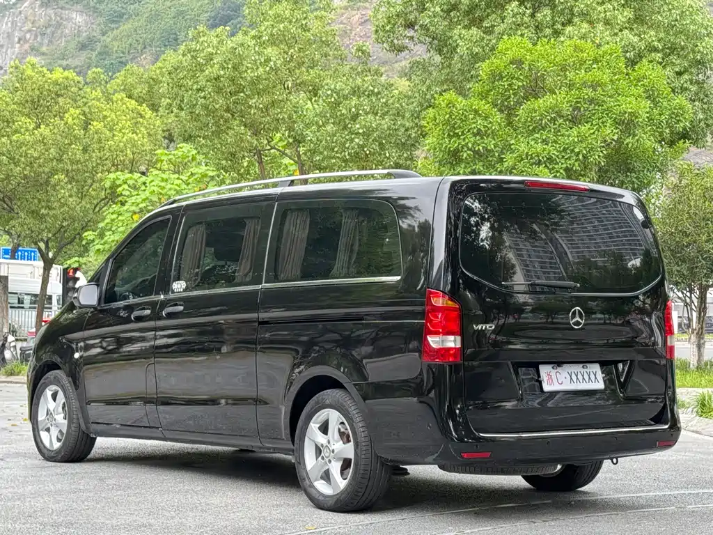 Mercedes-Benz Vito — фото 3