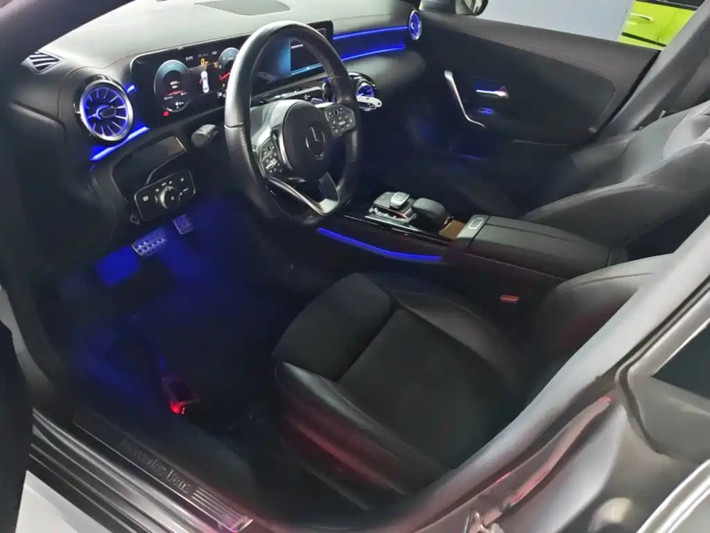 Mercedes-Benz CLA (Import) — фото 15