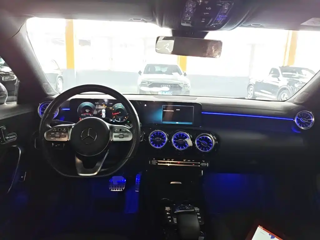 Mercedes-Benz CLA (Import) — фото 10