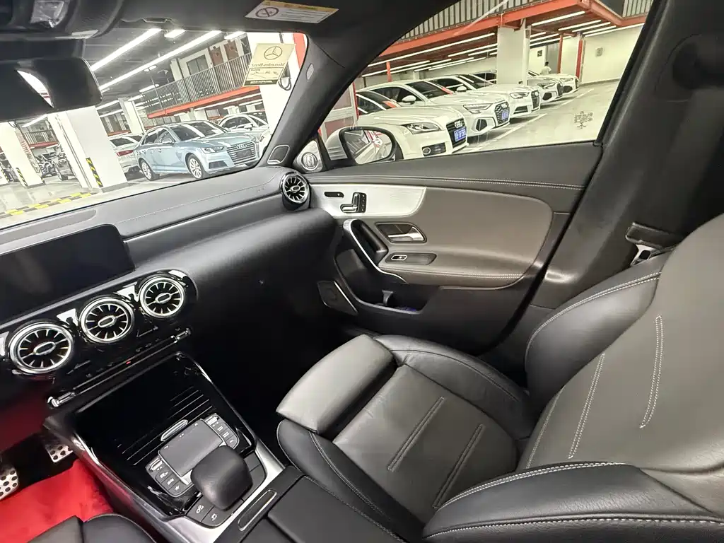 Mercedes-Benz A-Class AMG (Import) — фото 8