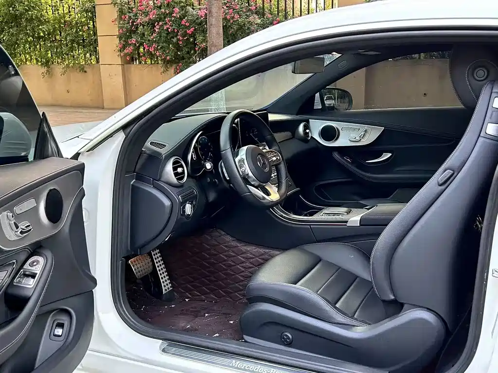 Mercedes-Benz C-Class (Import) — фото 5